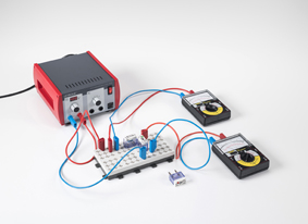 Testowanie polaryzacji za pomocą diod elektroluminescencyjnych