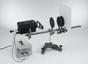 Optyczna analogia do dyfrakcji elektronów w sieci polikrystalicznej