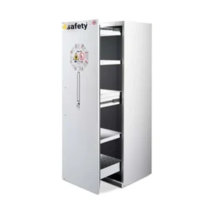 Szafa ognioodporna BASIC rozmiar M 90 min 600 x 600 x 1950 mm, wysuwane półki – ergonomiczny uchwyt