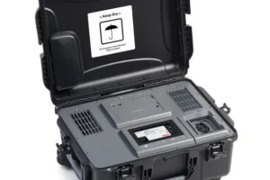 Analizator stacji szybkiego ładowania pojazdów elektrycznych prądem stałym Fluke FEV500