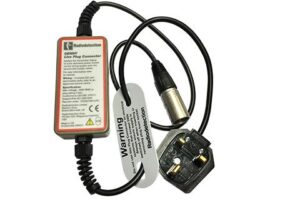 Adapter do podłączenia do sieci pod napięciem