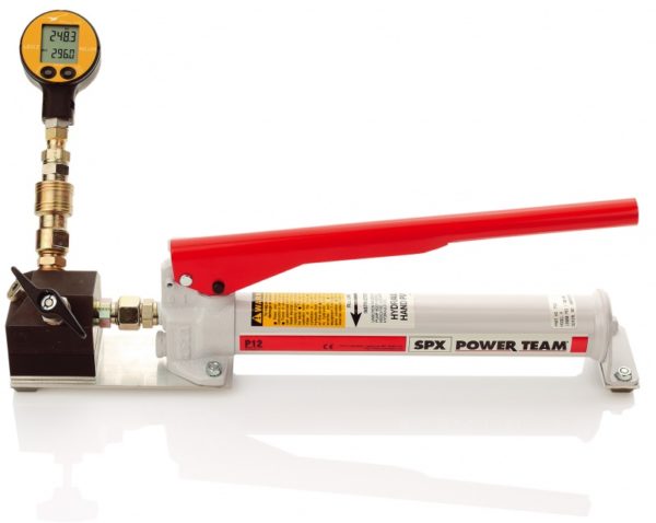 Hydrauliczna pompka kalibracyna typ P12