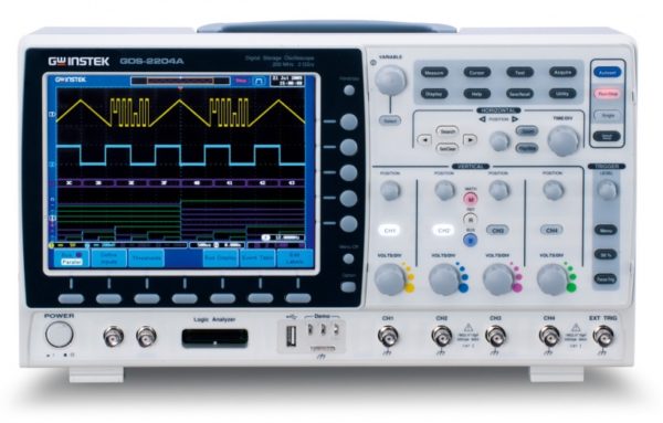 Oscyloskop cyfrowy GDS2104A 4x100MHz 2GSa/s, pamięć 2M, 80,000 wfm/s, 8 cali/ CAN/LIN I2C, SPI, UART Generator/ LAN,VGA - obrazek 3