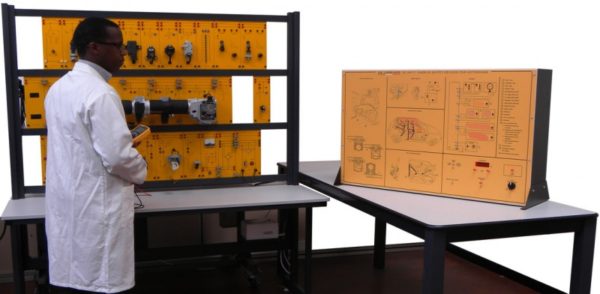 Wyposażenie pracowni elektronika samochodowego Delorenzo