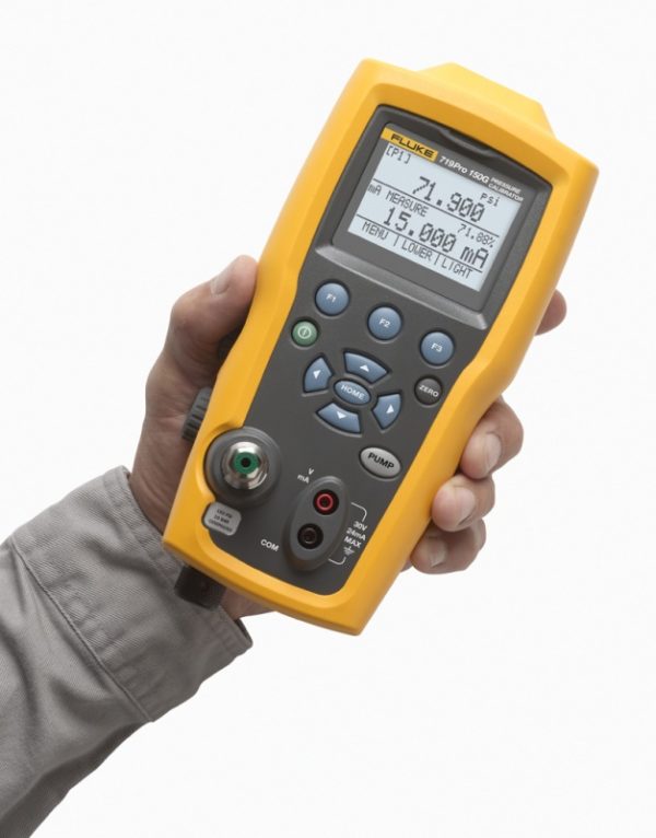 Elektryczny kalibrator ciśnienia z wbudowaną pompką FLUKE 719PRO
