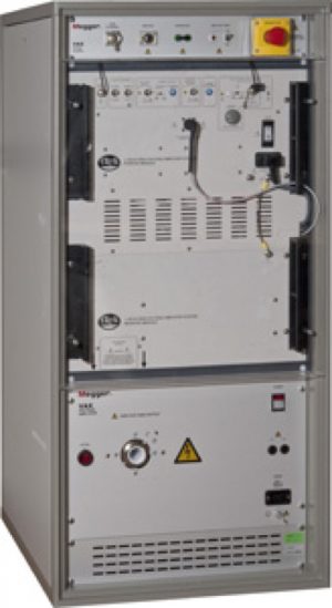 Wzmacniacz wysokonapięciowy – Megger VAX230 i VAX214