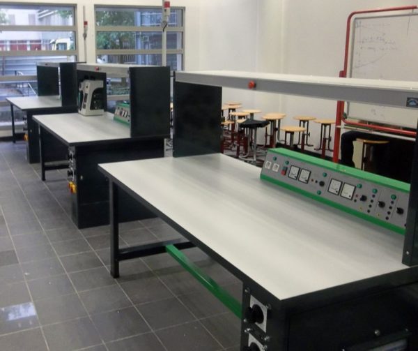 Stół elektrotechniczny do pracowni BZO-40D 4000VA - obrazek 3