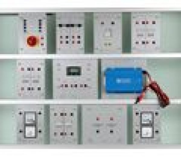 Badanie energii fotowoltaicznej w systemie odizolowanym od sieci zewnętrznej REF : QUICK-N