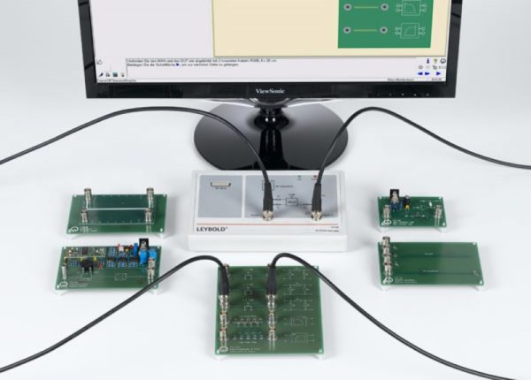 Zestaw ćwiczeniowy technologia RF nr kat. M1.1.2.8 COM3LAB