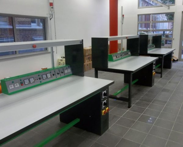 Stół elektrotechniczny - montażowy do pracowni BZO-20D 2000VA - propozycja wyposażenia pracowni na lata 2021-2027 - obrazek 6