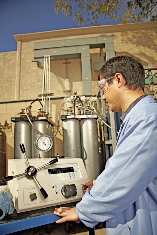 Elektroniczna praska manometryczna FLUKE E-DWT-H Elektroniczna praska manometryczna FLUKE E-DWT-H