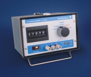 Kalibrator napięcia DC - Time Electronics 1010